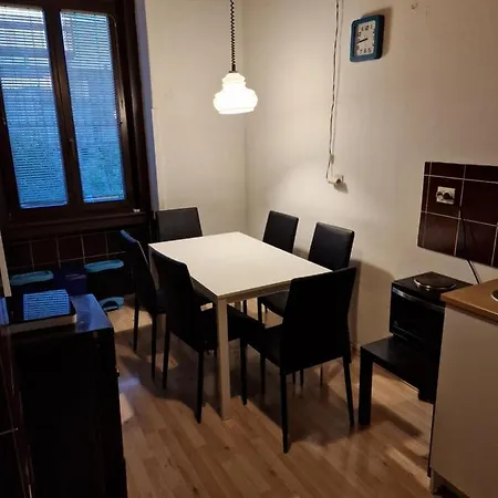 Habitación en casa particular Grafika